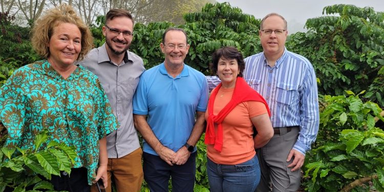 Comitiva internacional visita o Espírito Santo para conhecer boas práticas e potencial do café capixaba