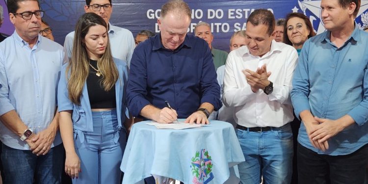 Casagrande anuncia pavimentação de ruas e nova unidade de saúde em Pancas