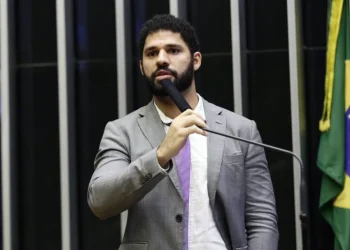 Morre no RJ, aos 37 anos, o ex-deputado federal David Miranda