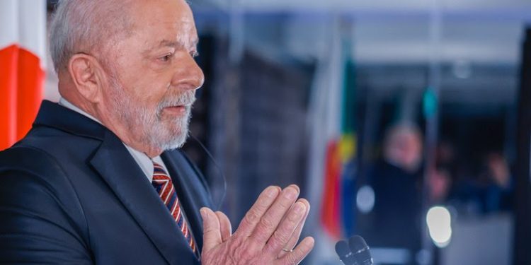 Governo Federal se mobiliza e aciona autoridades espanholas diante de racismo contra Vini Jr