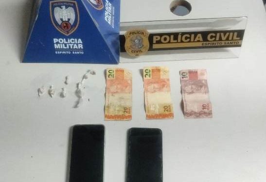 Suspeita de tráfico de drogas é presa em flagrante durante ação conjunta das polícias Civil e Militar em Colatina