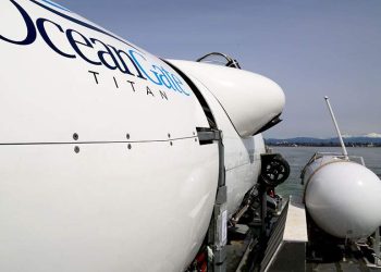 Submarino desaparecido: robô chega ao fundo do mar para fazer buscas