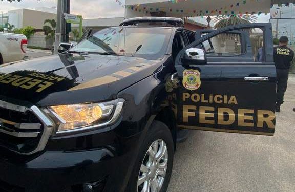 PF faz operação contra grupo neonazista ligado a massacre em escola de Aracruz