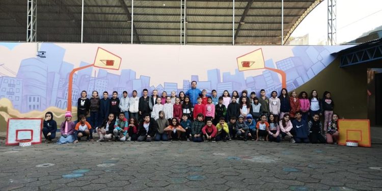 Estudantes de Venda Nova do Imigrante conquistam 2º lugar em desafio nacional de basquete