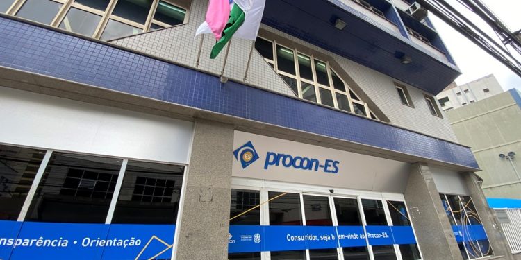 Procon-ES alerta sobre golpe virtual envolvendo o nome da instituição