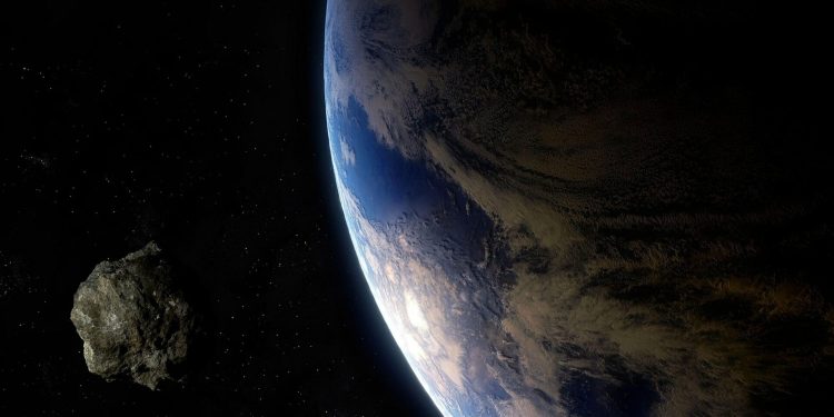 Asteroide potencialmente perigoso passa perto da Terra