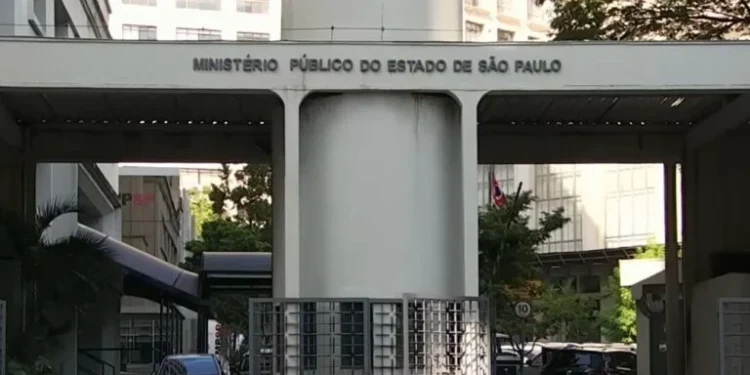 PCC investe em candidatos para concursos de juízes e MP, diz TV
