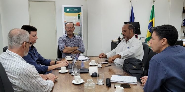 Secretaria da Agricultura e Incaper estreitam parceria com Embrapa Hortaliças