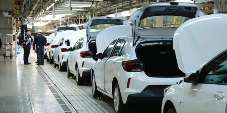 Governo divulga lista de carros com desconto; veja modelos e preços
