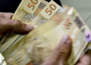 Desenrola Brasil poderá reduzir em até 40% inadimplência no país