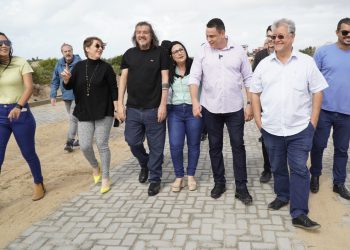 Daniel Santana e Da Vitória anunciam mais R$ 4,5 milhões para obras de infraestrutura em Guriri