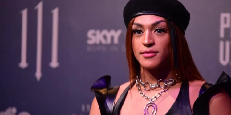 Políticos barram show de Pabllo Vittar com cachê de R$ 420 mil