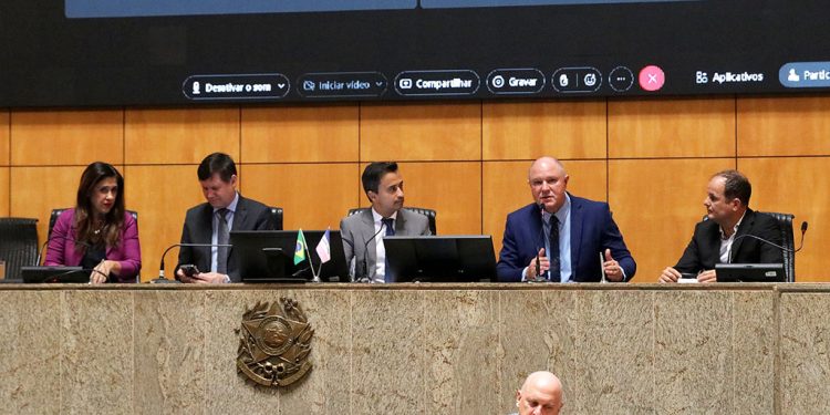 Comissão de Agricultura realiza Sessão Solene em homenagem ao Dia Mundial da Agricultura Familiar