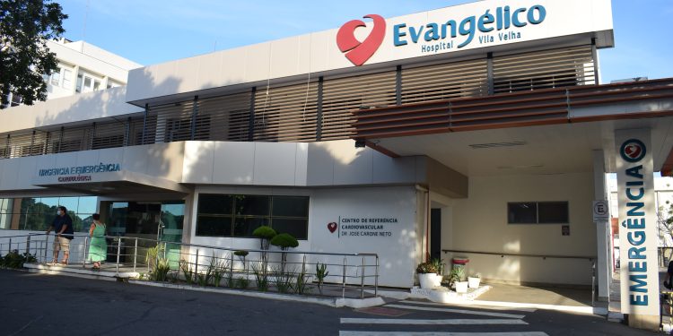 Hospital Evangélico de Vila Velha abre vagas de emprego em diversas áreas