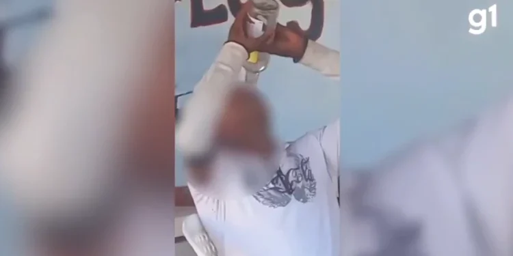Homem morre após beber cachaça para ganhar aposta