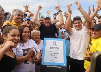 Casagrande inaugura viaduto e obras do Complexo Viário de Carapina