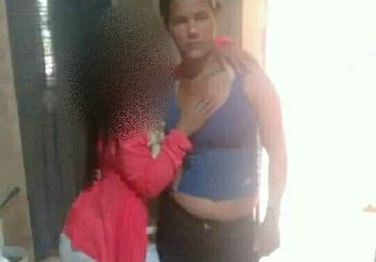 Tragédia em Pancas: após matar mãe a facadas e esconder o corpo debaixo da cama, adolescente vai até a polícia e confessa o crime