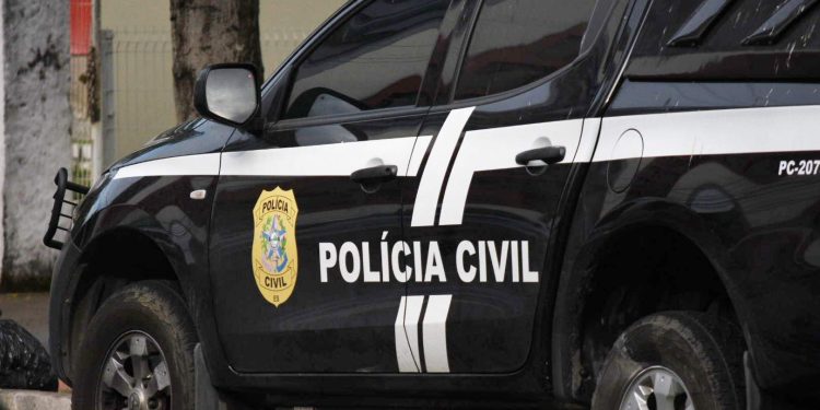 Idoso de 72 anos atrai crianças com doces e abusa de menina no ES