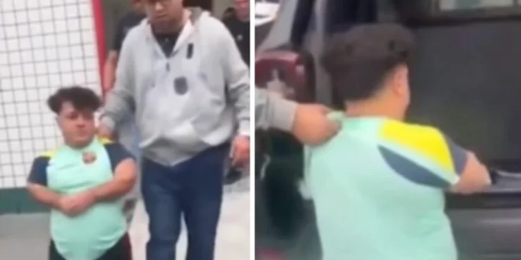 Policias zombam de anão preso acusado de chefiar quadrilha: “Pega a escada”