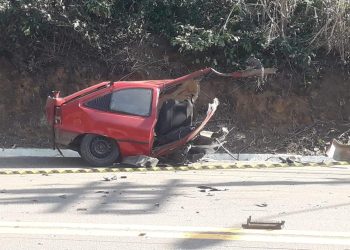 Adolescente de 17 anos morre em grave acidente de carro em Guarapari