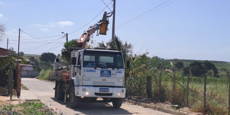 Iluminação pública e energia elétrica para quem precisa: ação permanente da Prefeitura de São Mateus
