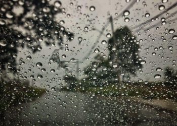 Inmet emite alerta de chuvas fortes em Pedro Canário e Conceição da Barra