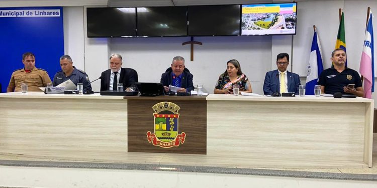 Ales debate desafios da segurança em Linhares