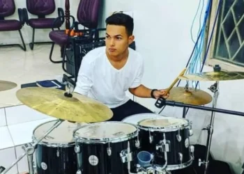 Filho de pastor morre afogado após celebração de batismo
