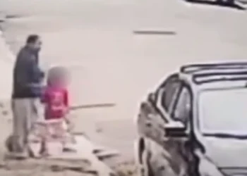 Mãe é presa após envenenar com chumbinho o iogurte dos filhos