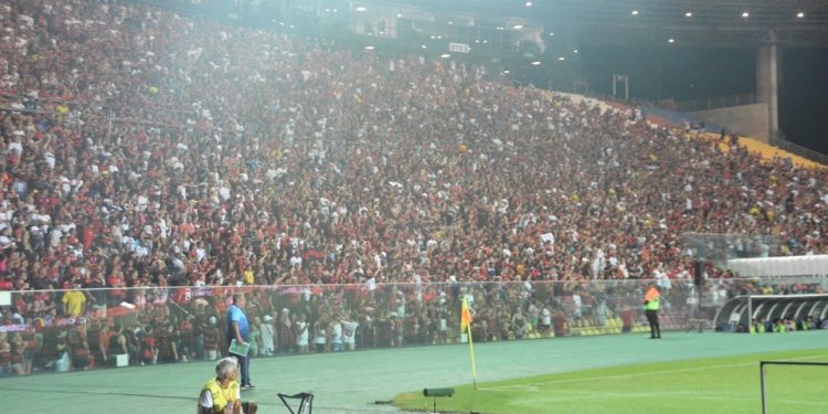 Jogo entre Flamengo e Athletico Paranaense terá esquema especial de segurança e transporte