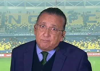 Justiça bloqueia contas bancárias de Galvão Bueno e só acha R$ 36