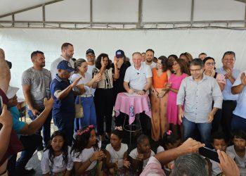 Governo do Estado entrega reforma de hospital e anuncia revitalização do Sítio Histórico de São Mateus.