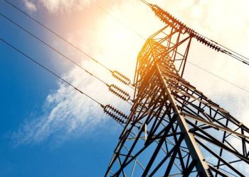 Onda de calor pode elevar consumo de energia: saiba por que isso acontece e veja dicas para economizar