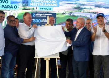 Casagrande participa da inauguração do Contorno do Mestre Álvaro, na Serra