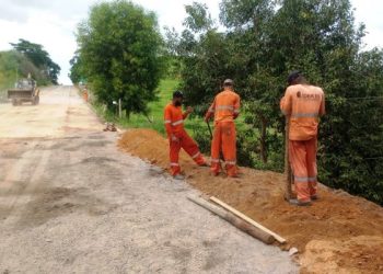 DER-ES libera totalmente o trânsito no Km 15 da Rodovia ES-297, em Apiacá