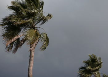 Ventos fortes atingem São Mateus e outras cidades do Espírito Santo com queda de temperatura