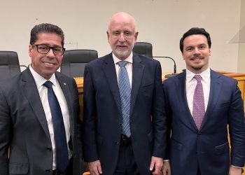 Ministro do TCU destaca consenso em obras da BR-101 e reforça importância da Nova Lei de Licitações em palestra na Assembleia Legislativa