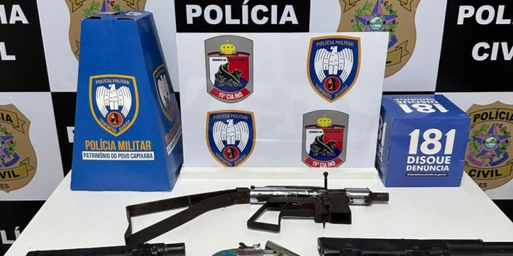 Ação conjunta da PCES e PMES apreende quatro adolescentes armados e recupera veículos roubados em Pinheiros