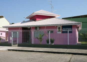 Março Lilás: Casa Rosa promove mutirão de exame preventivo contra câncer do colo do útero neste sábado (14)